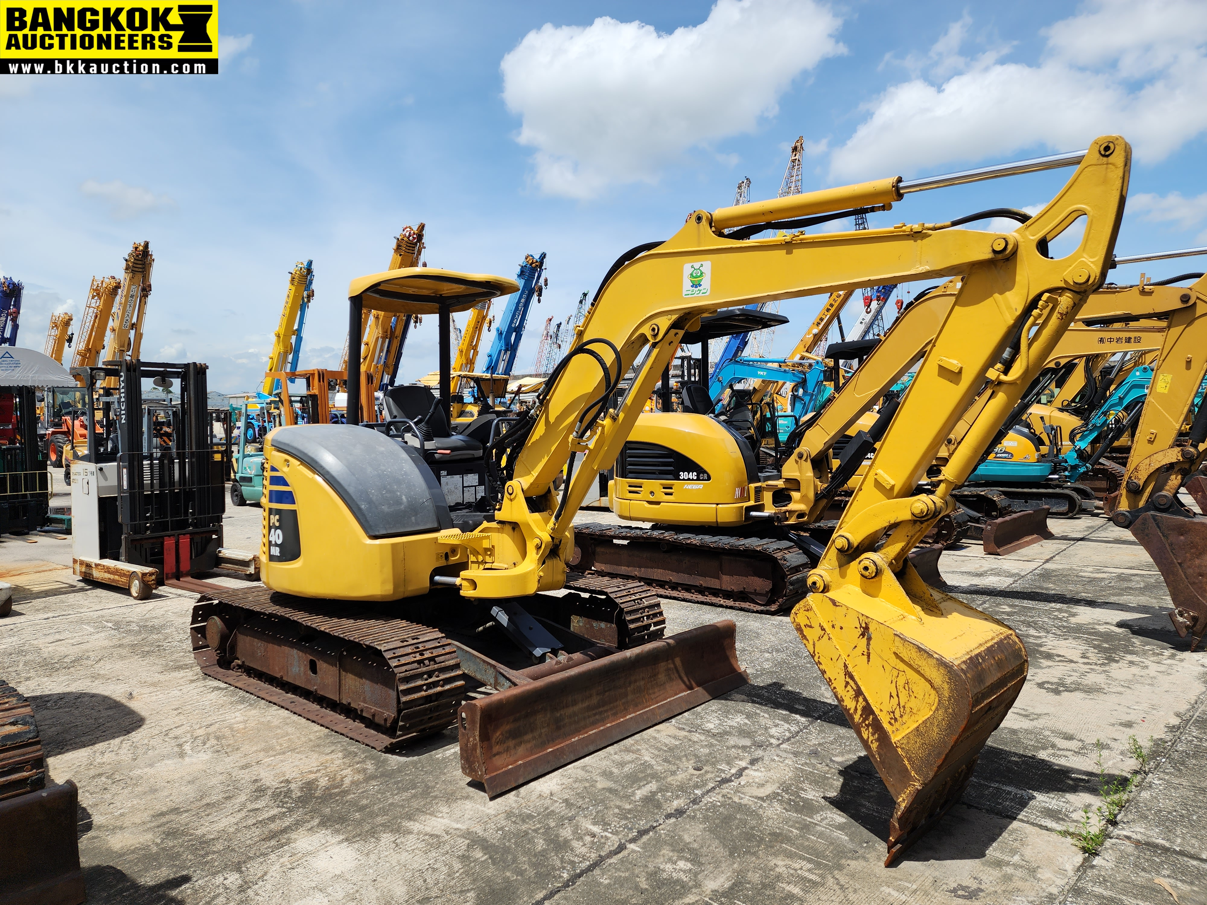 รถขุด KOMATSU-PC40MR-3-15053