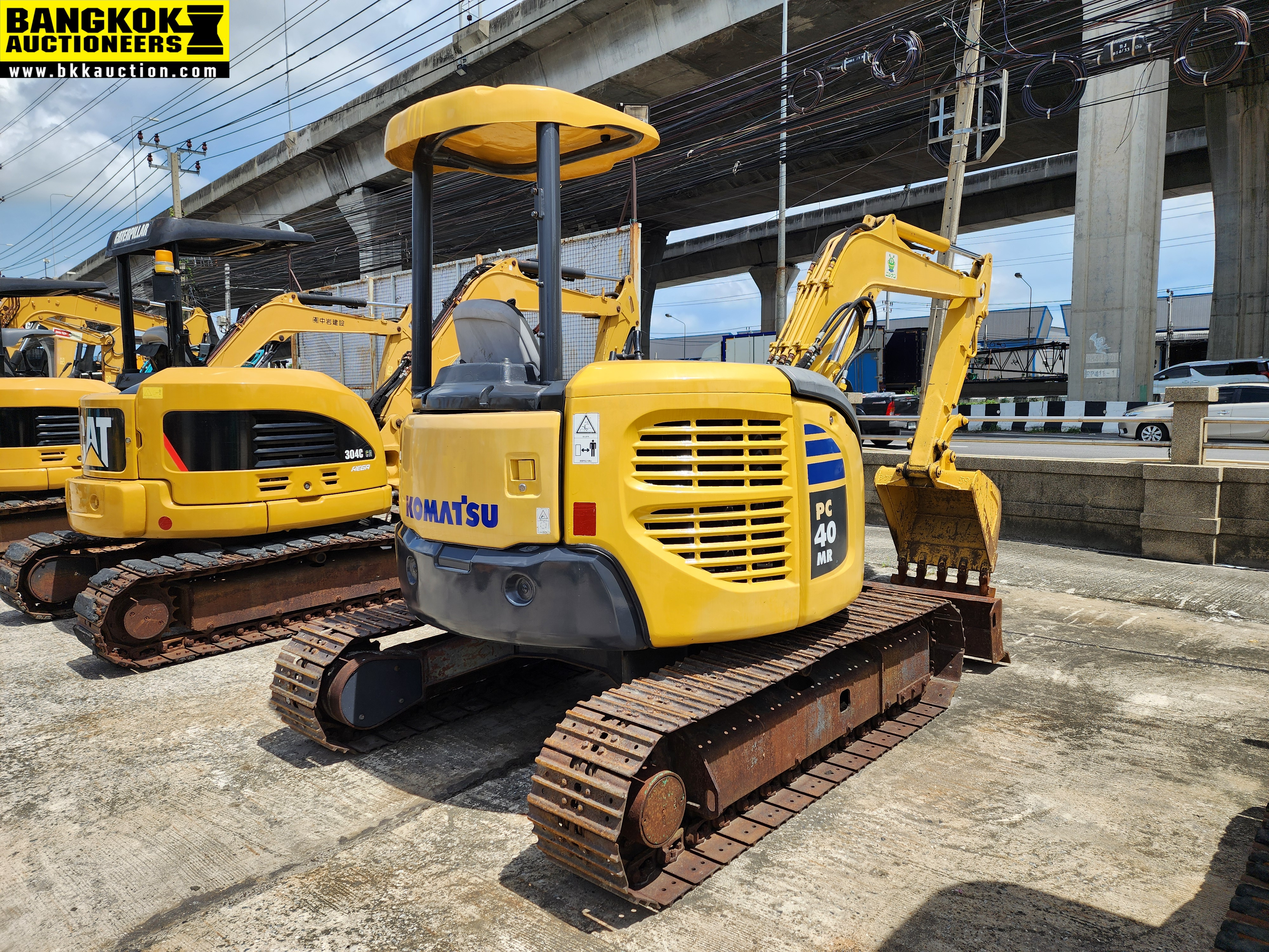 รถขุด KOMATSU-PC40MR-3-15053