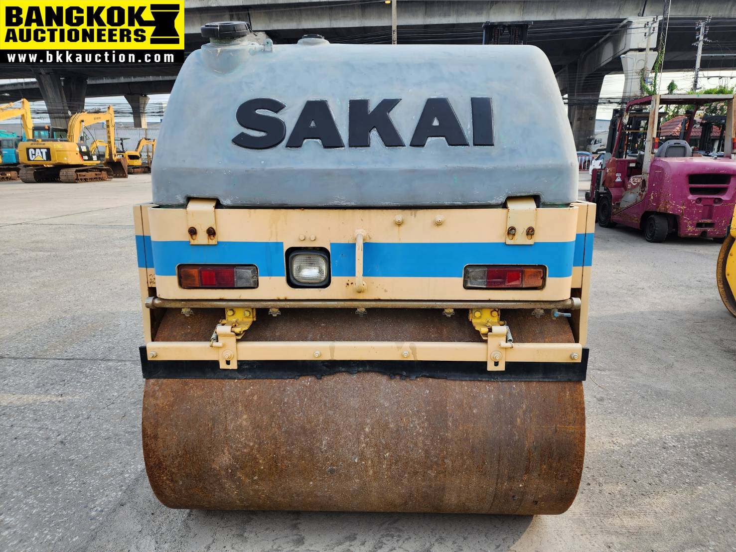 รถบดถนน SAKAI-SW500-1-10138