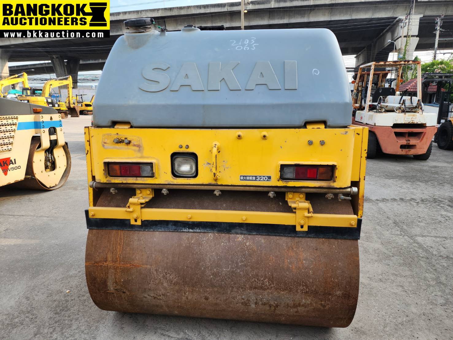 รถบดถนน SAKAI-SW500-1-10277