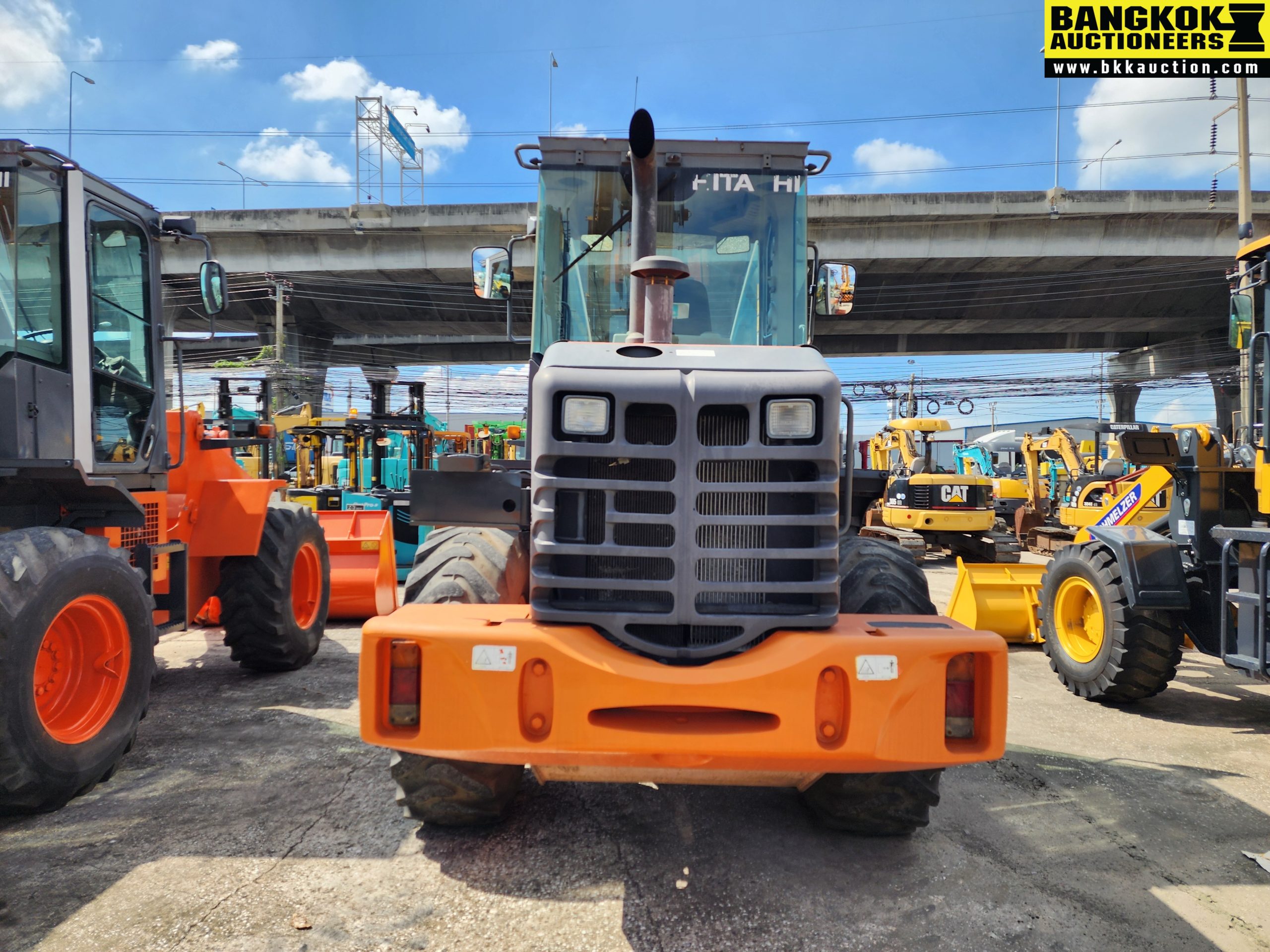 รถตัก HITACHI-ZW100-00103