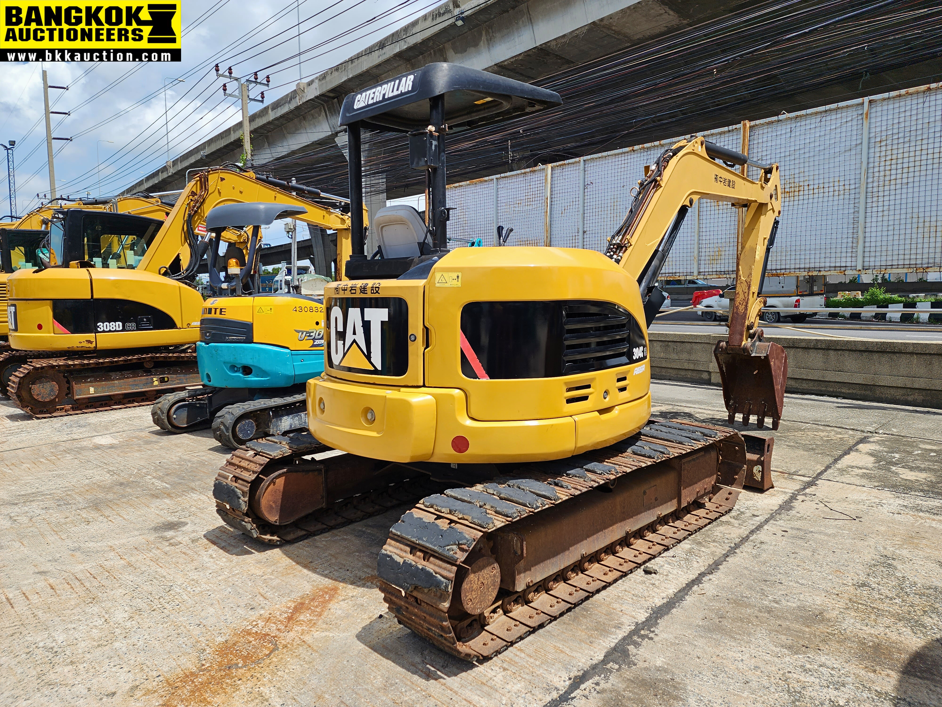 รถขุด CATERPILLAR-304CCR-ENW00605