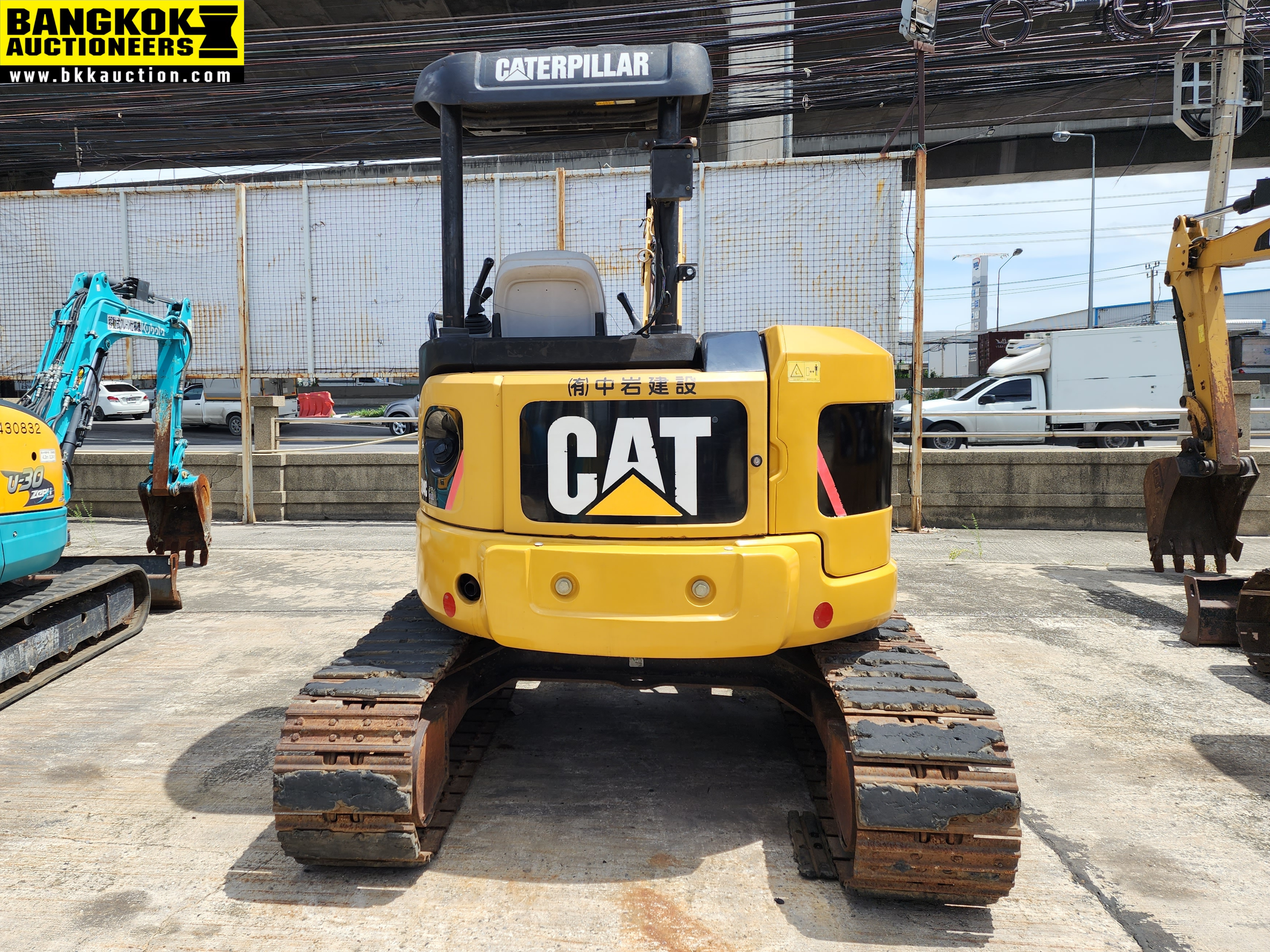 รถขุด CATERPILLAR-304CCR-ENW00605