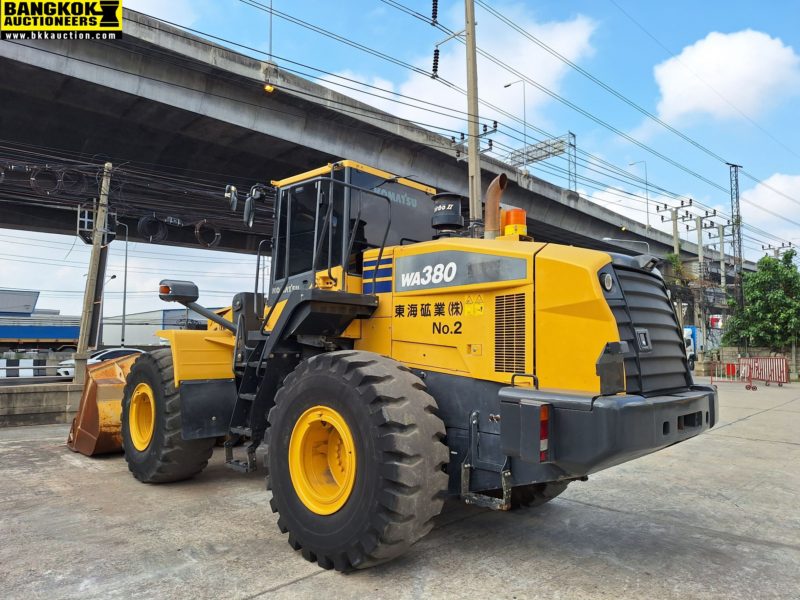 รถตัก KOMATSU-WA380-7-10896