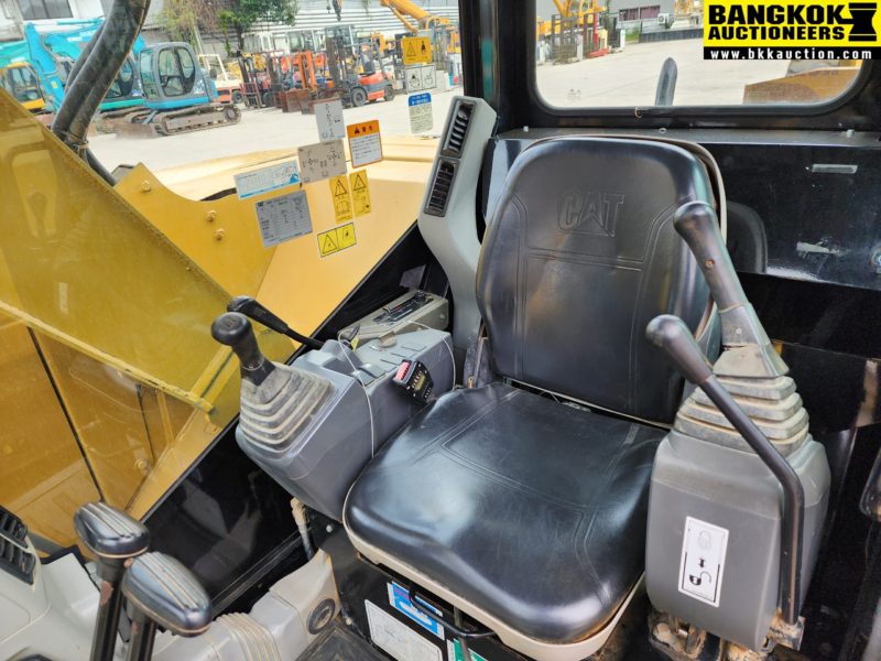 รถขุด CATERPILLAR 308ECR-HEL00410