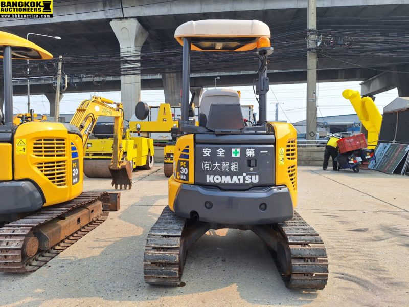 รถขุด KOMATSU PC30MR-2-21262