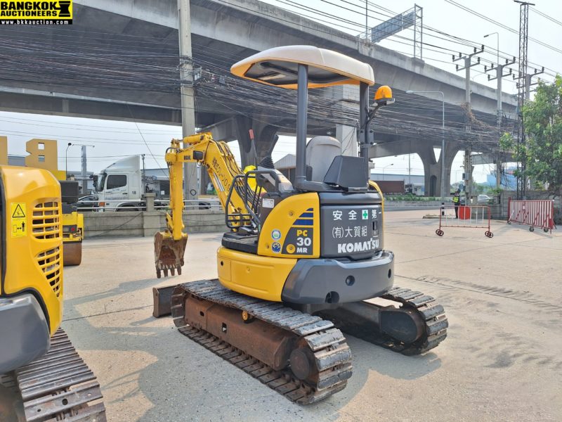 รถขุด KOMATSU PC30MR-2-21262