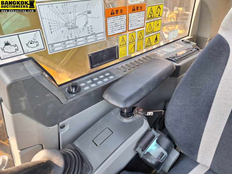 รถขุด 320E-2-CAT0320EKSXE02368