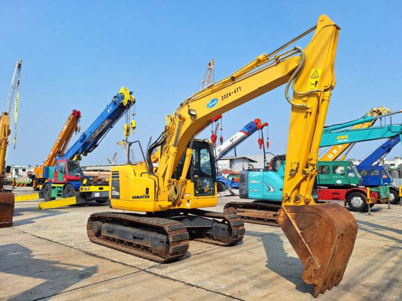 รถขุด PC128US-8-28995