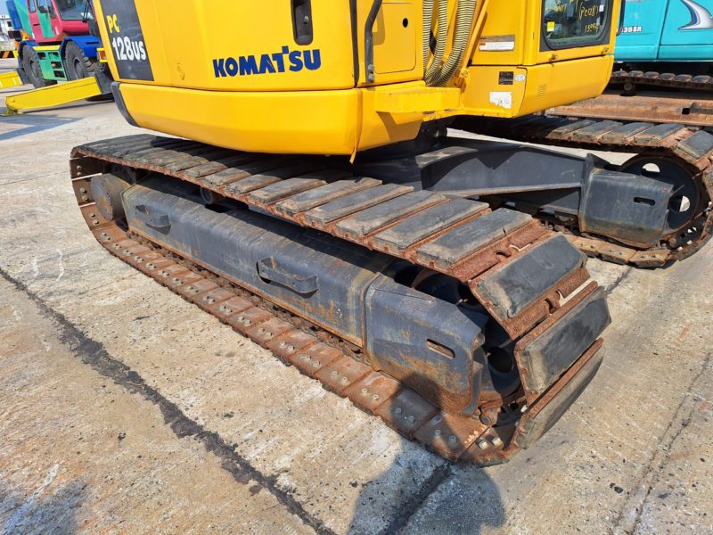 รถขุด PC128US-8-28995