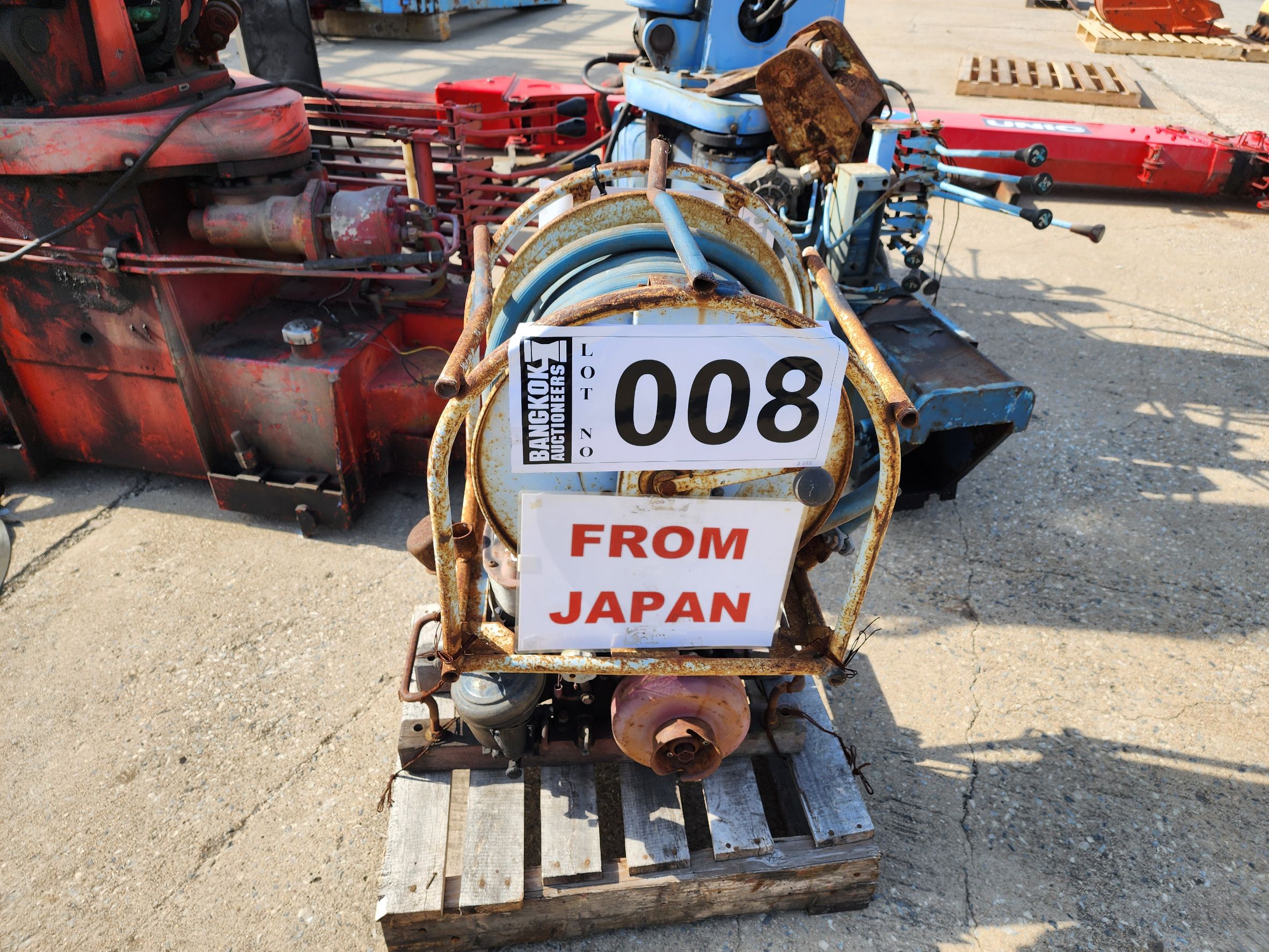 DIESEL ENGINE + HOSE REEL (FROM JAPAN)