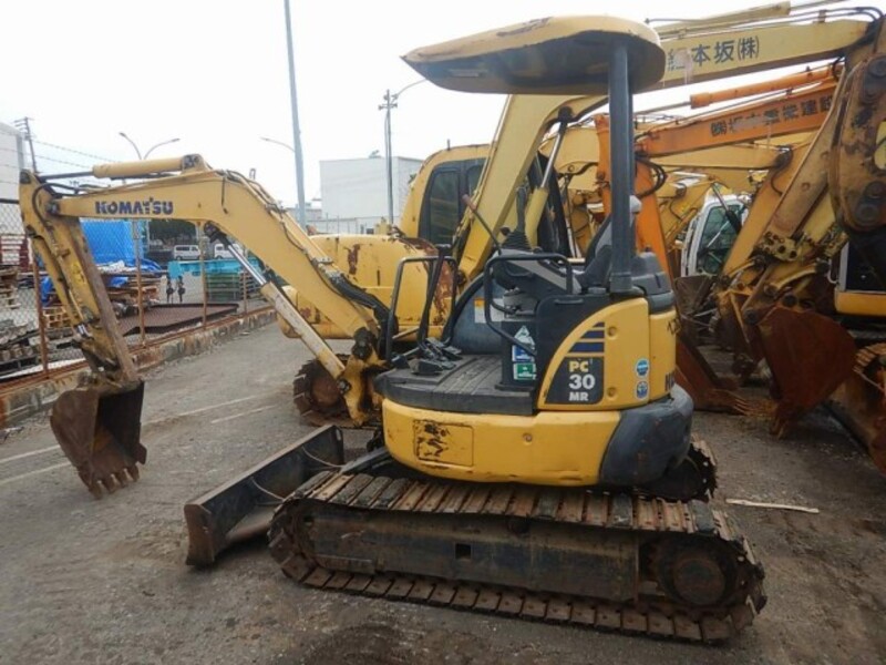 รถขุดเล็ก PC30MR-3-34690