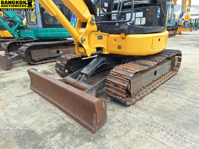 รถขุดเล็ก PC30MR-3-34690