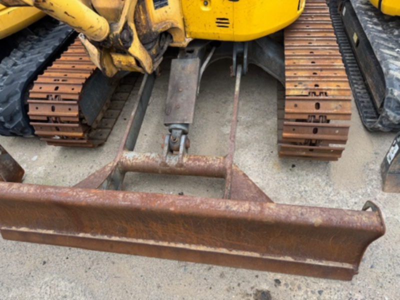 รถขุดเล็ก PC35MR-3-18860