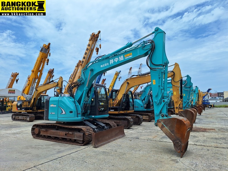 รถขุด SK135SR-2- YY06-16514