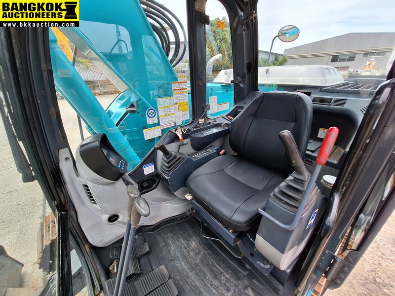 รถขุด SK135SR-2- YY06-16514