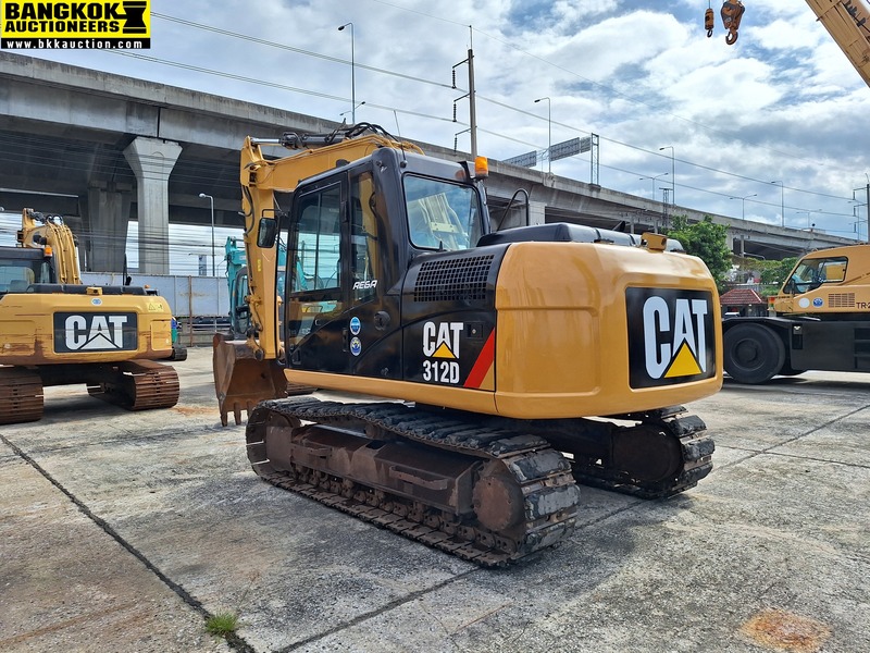 รถขุด 312D-HBJ04215