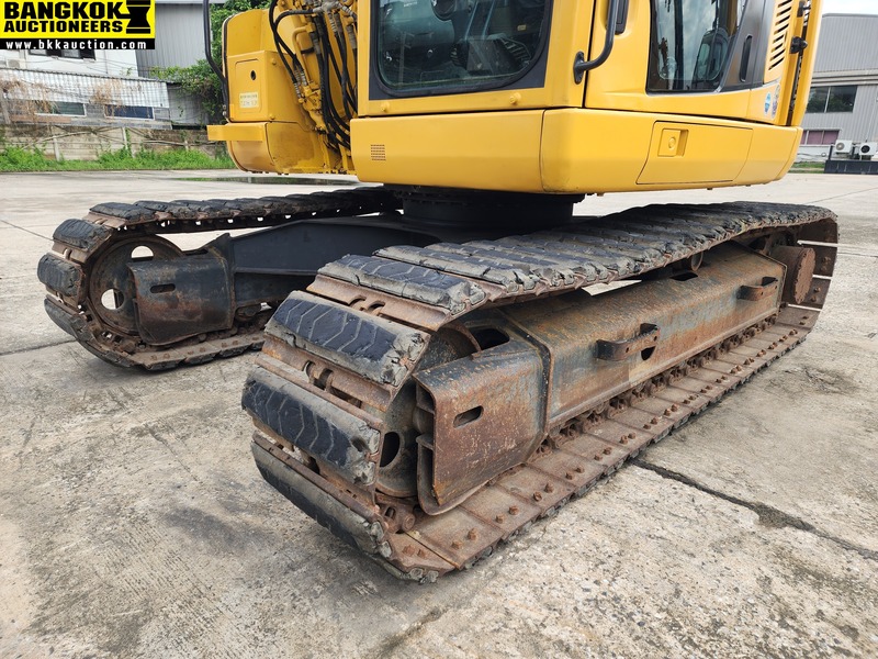 รถขุด PC138US-8-25409
