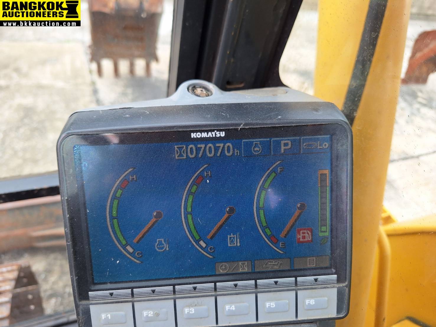 รถขุด PC78US-8-15853