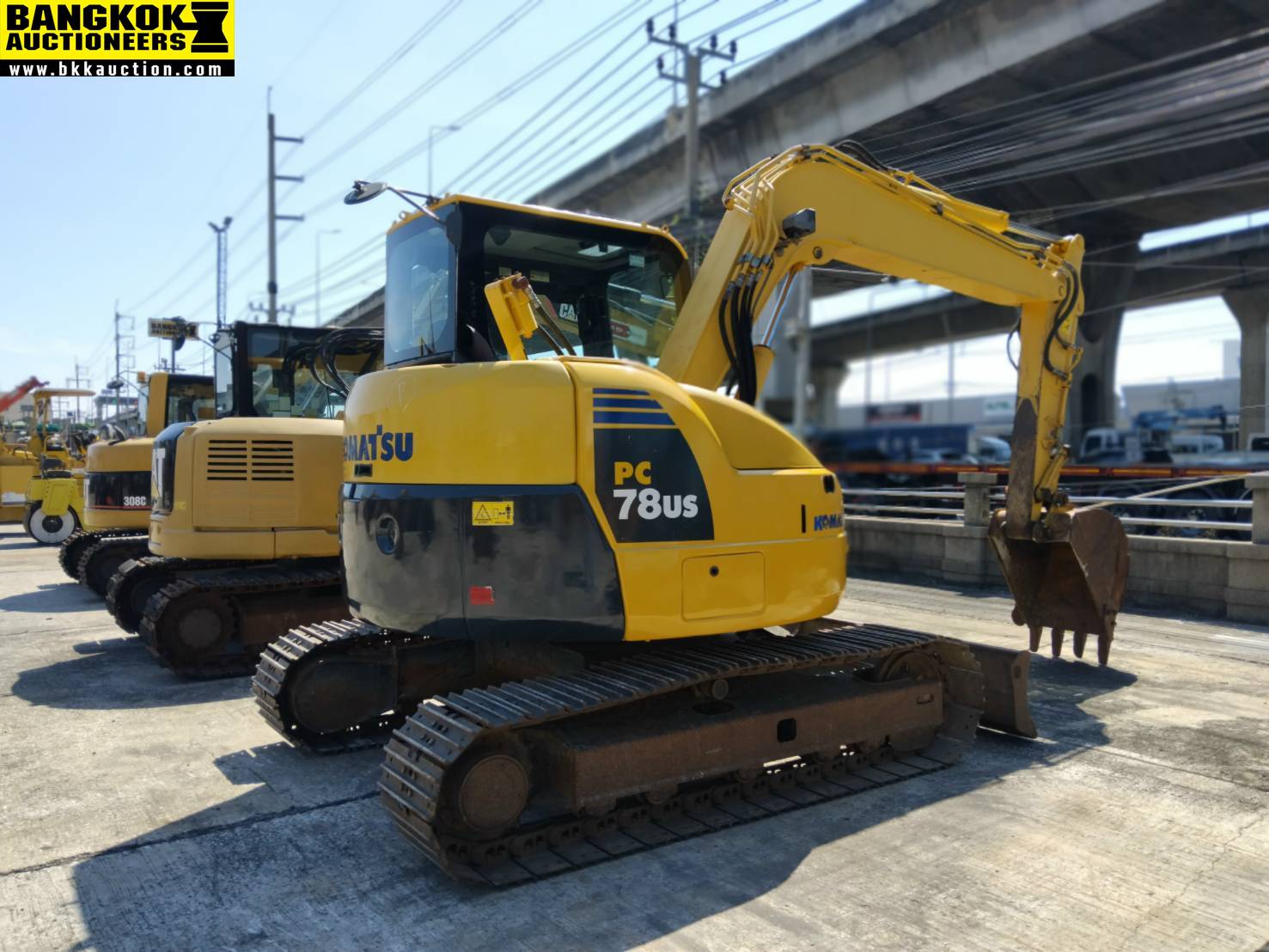 รถขุด PC78US-8-15853