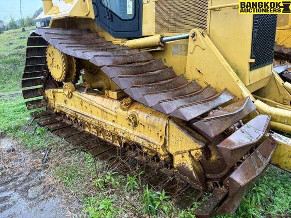 รถดัน  BULLDOZERS