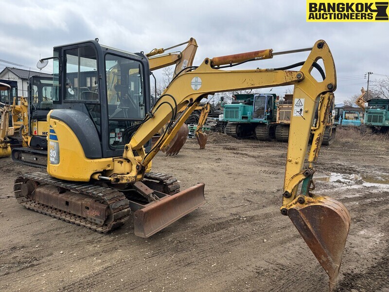 รถขุดเล็ก PC30MR-2 -20006